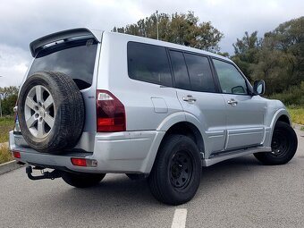 MITSUBISHI PAJERO 3.2 DID 118kw 4x4 // 2005 // ŤAŽNÉ 3300KG - 7