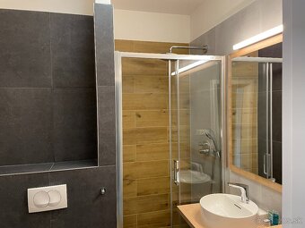 PRENAJOM 2i bytu v NOVOSTAVBE s garazovym parkovanim - 7