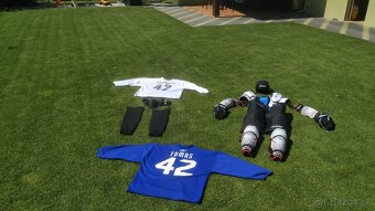 Hokejová výstroj - 7