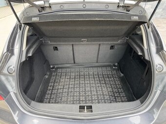 Opel ASTRA-J, 1,4 benzín, 2010 - 7