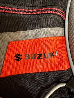 Suzuki ruksak, vak na motorku - 7