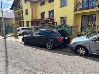 BMW - 7
