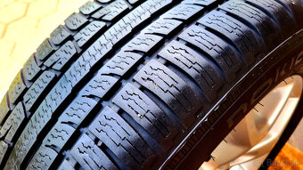 alu R17 5x108, zimné pneu NOKIAN 235/55, orig. Ford KUGA - 7
