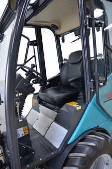 Kolesový nakladač 3639 - 7