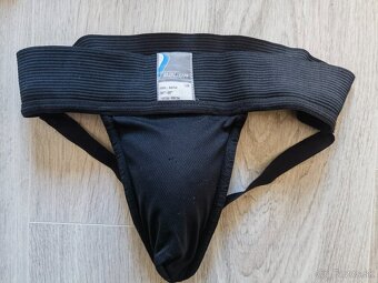 Hokejová výstroj - 7