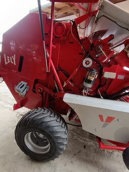 Predám balíkovač welger rp 235 - 7