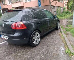 Volkswagen Golf 5 2.0 TDI 16V 135Kw - 7
