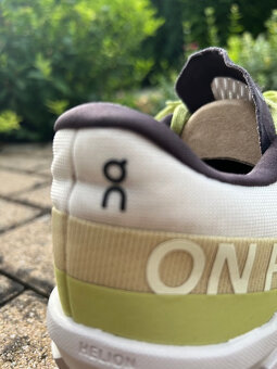 ON RUN CLOUDMONSTER 2 - 7