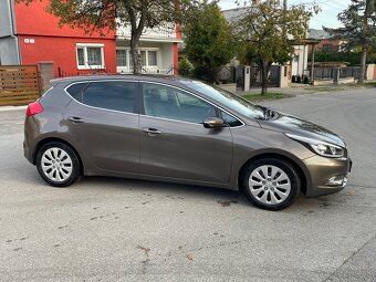KIA Ceed 1.6 GDI - 7