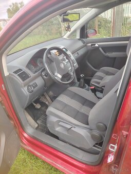 VW Touran 1.4 - 7