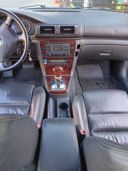Predám auto Škoda Superb - 7