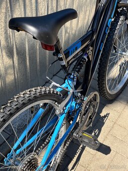 Horský celoodpružemý bicykel Core 26” modro-čiernej farby - 7