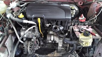 MOTOR K4M Renault MEGANE 1.6 2014 kód motora K4MV8, PREVODOV - 7