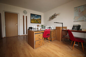 NA PREDAJ: Výnimočná nehnuteľnosť vo Vranove nad Topľou - 7