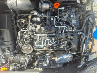 ROZPREDAM NA DIELY OCTAVIA 2 2.0TDI 4X4 - 7