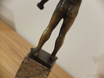 BRONZOVÁ POSTAVA-HANS KECK KOLEM 1900 - 7