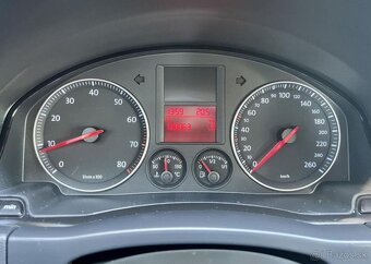 Volkswagen Golf Plus 1.6i 75kw ZÁMEK Ř.P. TAŽNÉ benzín - 7