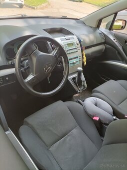 Predám Toyota Corollu Verso - 7