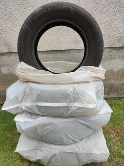 Predám letné pneumatiky 215/60R16 - 7