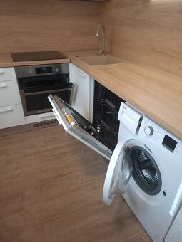 2 izbový byt - 60m2 - komplet rekonštrukcia - zariadené - 7