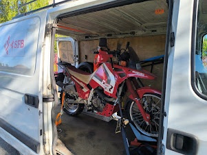 Prevoz motocyklov, štvorkoliek, záhradnej techniky, dodávkou - 7