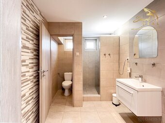 PREDANÉ 5-izbový rodinný dom ihneď voľný - 7