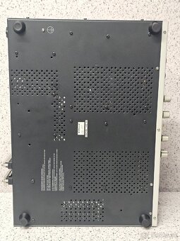 VOLTCRAFT Plus VSP 2405 HE 》2x 40V - 5V / 1x 6V - 1.5A - 7