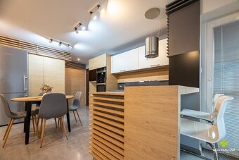Dvojpodlažný Apartmán s garážou pod Bojnickým zámkom - 7