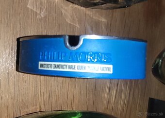 Kolekcia starých popolníkov - 7