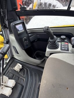 Predáme pásový zemný stroj Wacker Neuson EZ 80 - 7