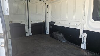 Ford Transit Bus 92kw Manuál 4x4 - 7