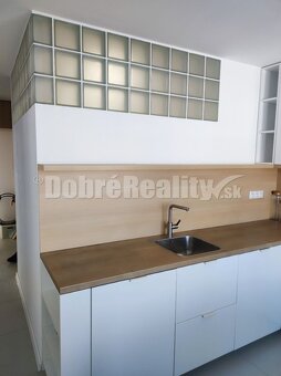 Moderný slnečný 3 izbový byt - 7
