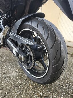 YAMAHA FZ6 - 7