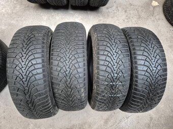 205/60 r16 zimné 4 ks GOODYEAR dezén 8,6 - 7,1 mm DOT2020 - 7