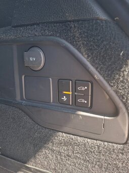 Volkswagen Touareg - 7