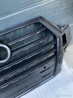 maska audi q7 15-15 sline s-line cerna grill - 7