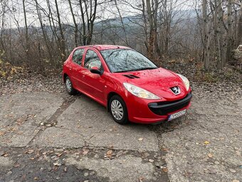 Peugeot 206+ benzín - 7