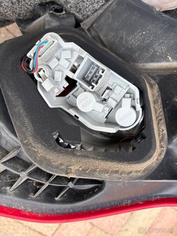 Zadne svetla Volvo V60 - 7