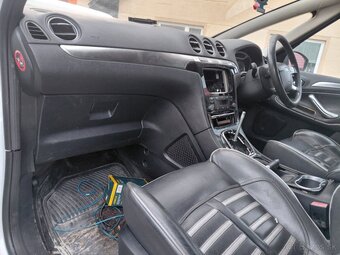 Rozpredam Ford s max - 7