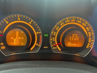 Toyota Auris 2 nafta, 2007, 93kw - 7