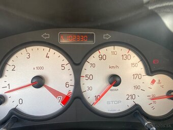 Peugeot 206 1.4i 55kw 102000KM - 7