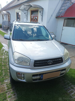 Toyota RAV4 - 7