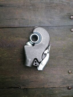 Predám hák, rýchloupinák do ramien hydrauliky, trojbodu, cbm - 7