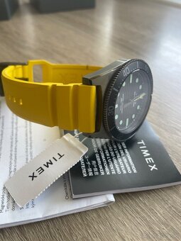 predam hodinky Timex - 7