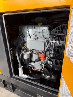 Naftová elektrocentrála PDE-66 kVA s ATS. - 7