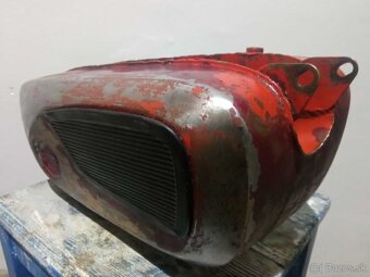 ČZ 175/477 nádrž - 7