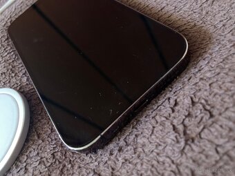 Apple Iphone 15 Pro Max - 7