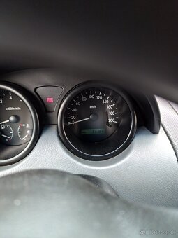 Daewoo Kalos - 7