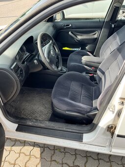 VW Golf IV 1.9 TDi 66 kW combi - 7