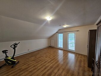 🏠 Na predaj: Rodinný dom s podnikateľským priestorom - 7